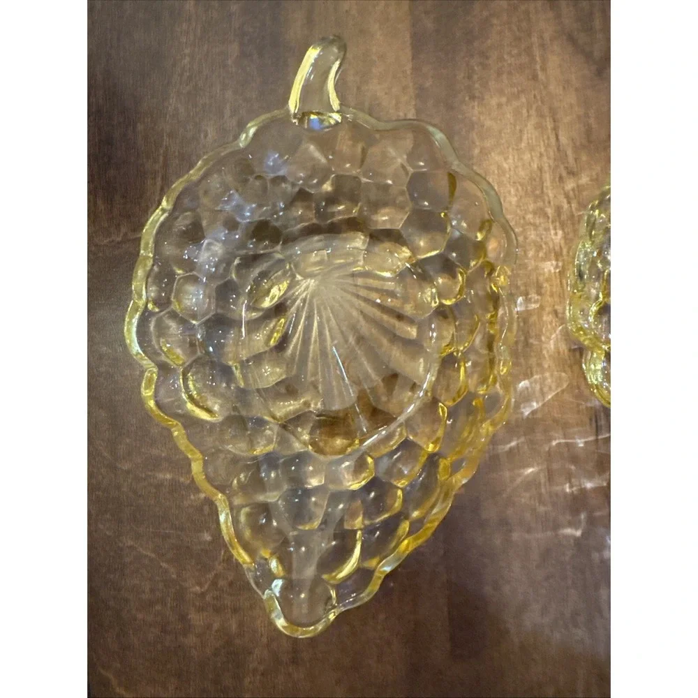 Vintage1950s Anchor‎ Hocking Amber Bubble Glass Leaf Mini Dish Set 4.5